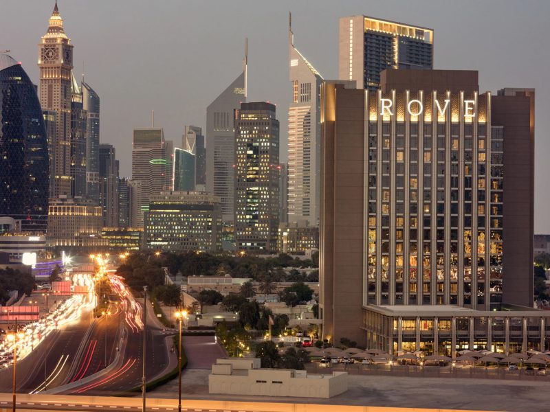 geniusloci-signage-emaar-rove-hotels-dubai-01